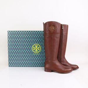 Tory Burch Kiernan 35MM Tumbled Leather Riding  Boots Almond 5